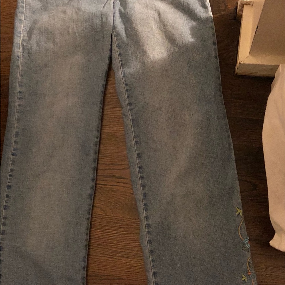 Talbots Light Blue Straight-Leg Jeans with Side Embroidery beading